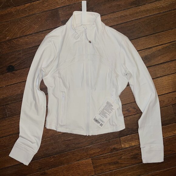 NWT Lululemon Define Cropped Jacket Nulu - White - Size 8 - Picture 1 of 5
